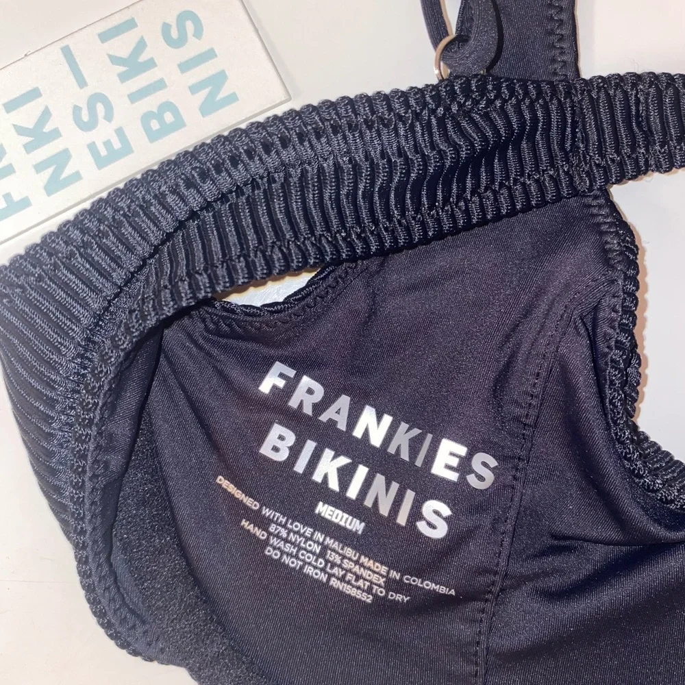 NWT FRANKIES BIKINIS Anna Underwire Ribbed Bikini Top